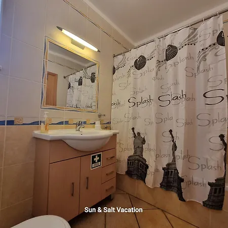 Appartamento De Tavira Gomeira, 2 Bedroom, 3 Terraced Penthouse With Seaview, 300m From The Sea